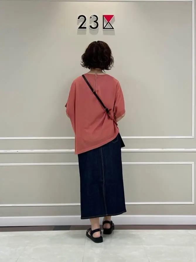 23区 助川 コーディネート画像