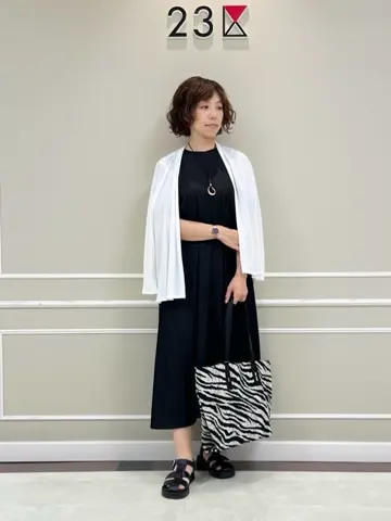 23区 助川 コーディネート画像