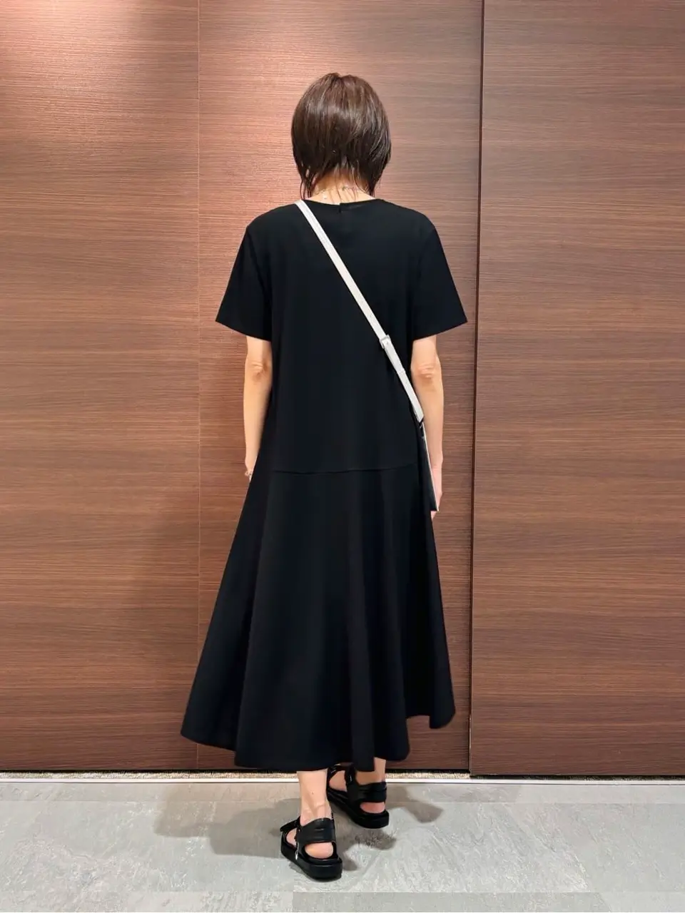 23区 スタッフ  コーディネート画像