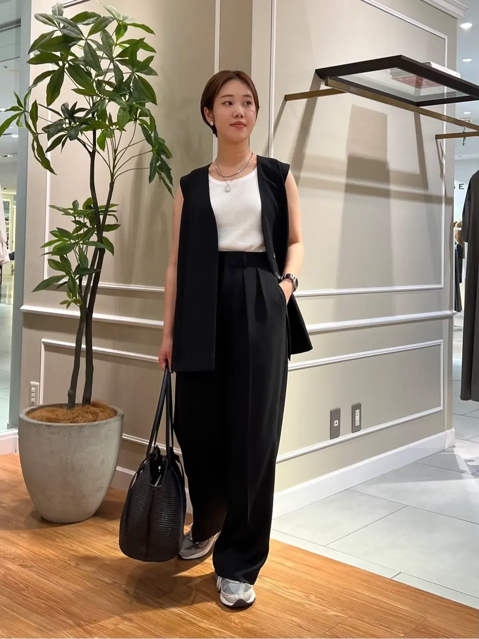 23区 伊藤 コーディネート画像