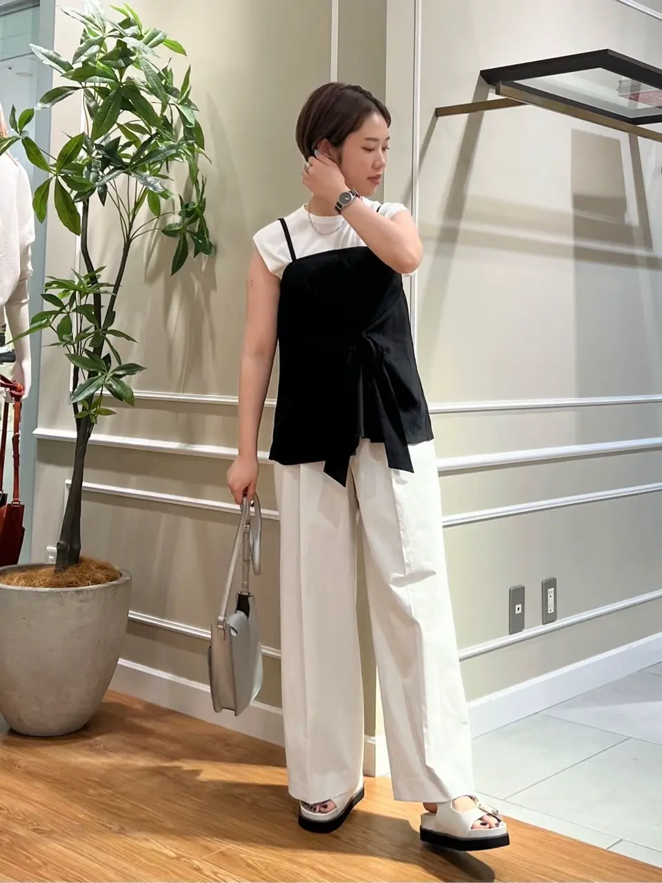 23区 伊藤 コーディネート画像