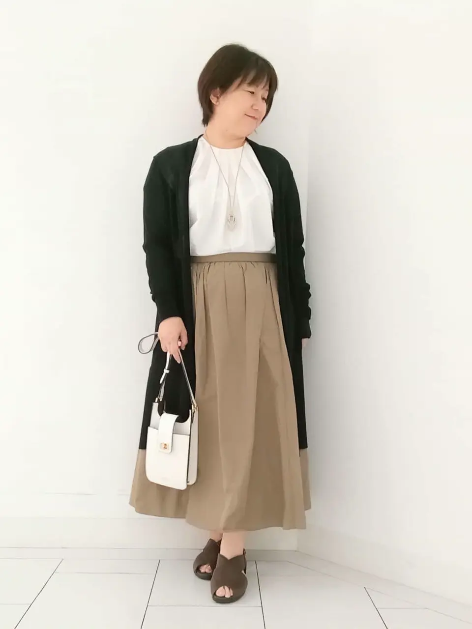 23区 影 コーディネート画像