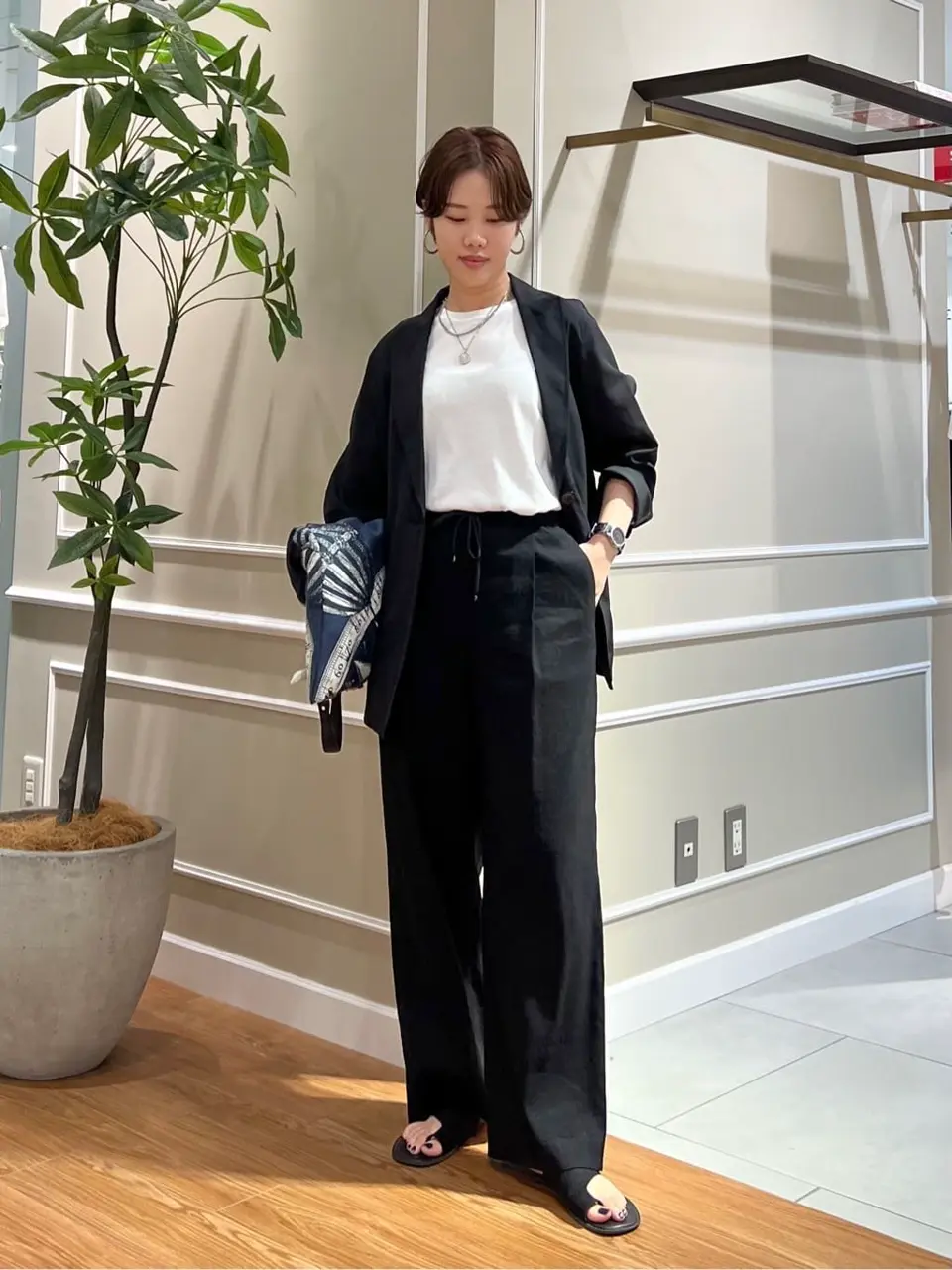 23区 伊藤 コーディネート画像