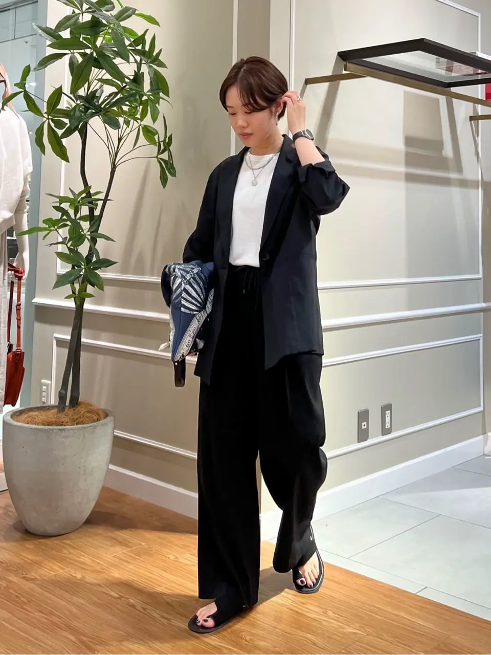 23区 伊藤 コーディネート画像