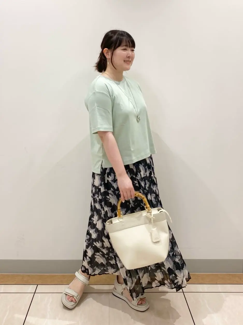 23区 藤原 コーディネート画像