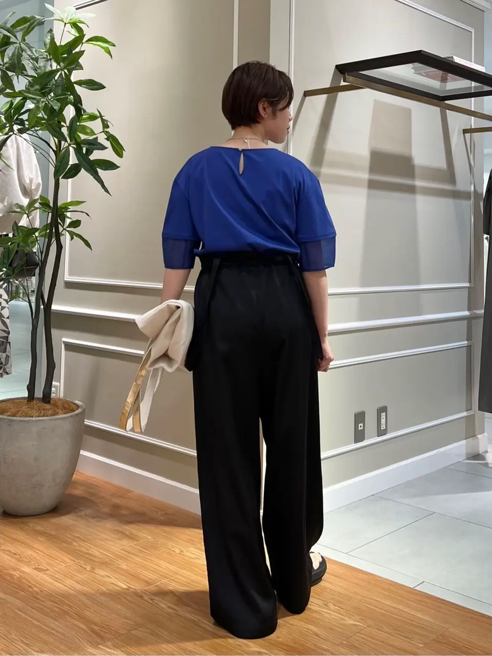 23区 伊藤 コーディネート画像