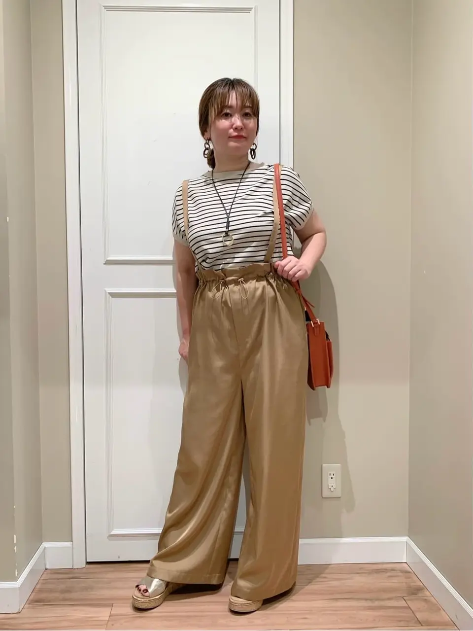  江川 コーディネート画像