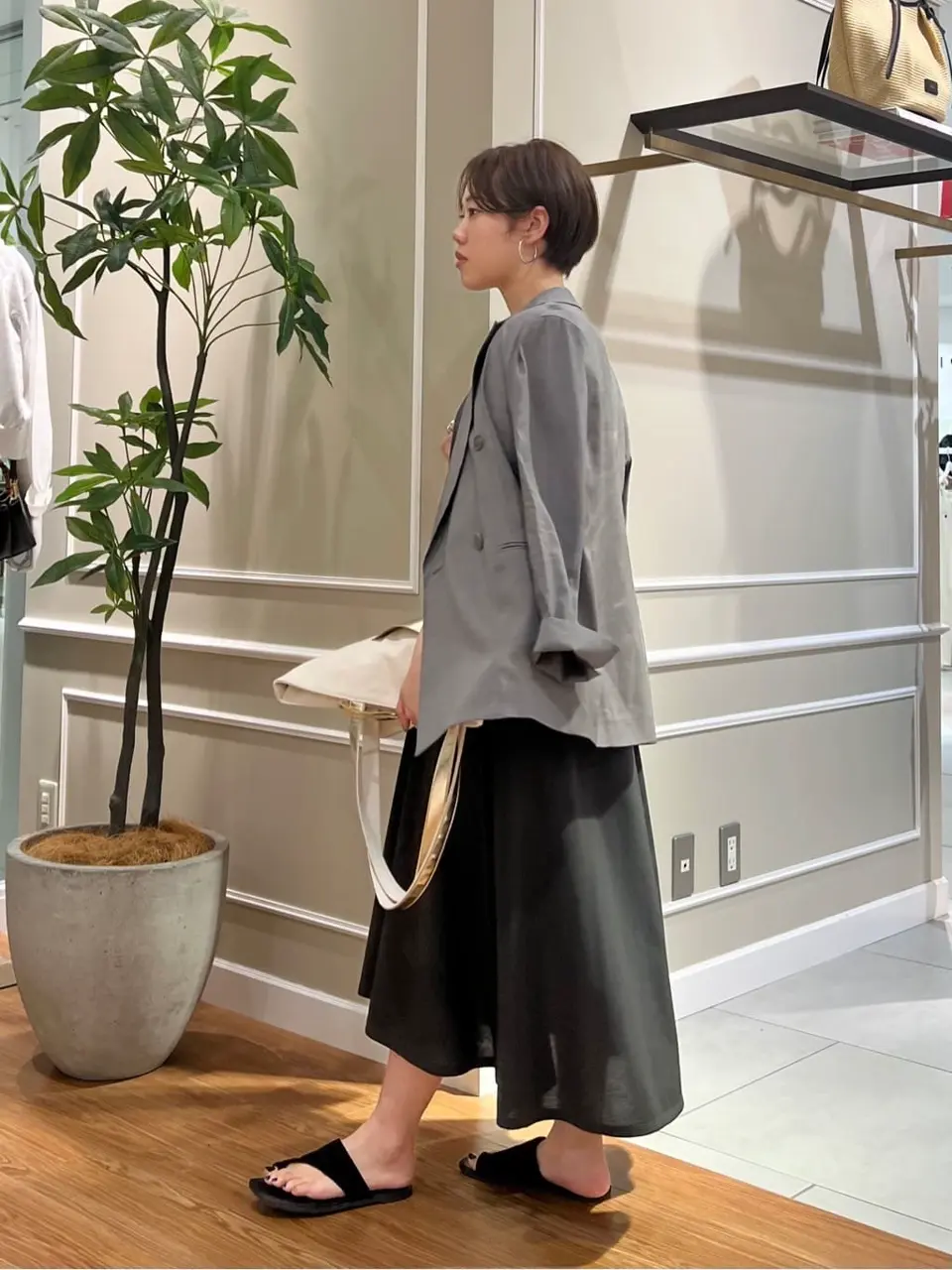 23区 伊藤 コーディネート画像