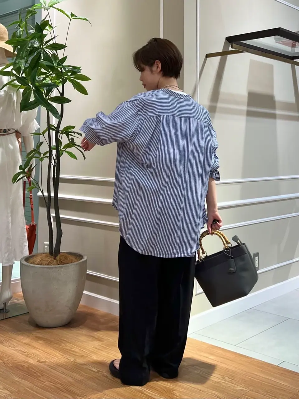 23区 伊藤 コーディネート画像