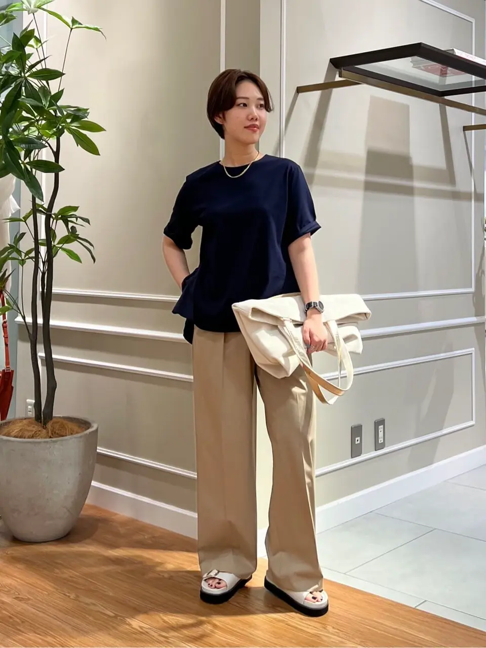 23区 伊藤 コーディネート画像