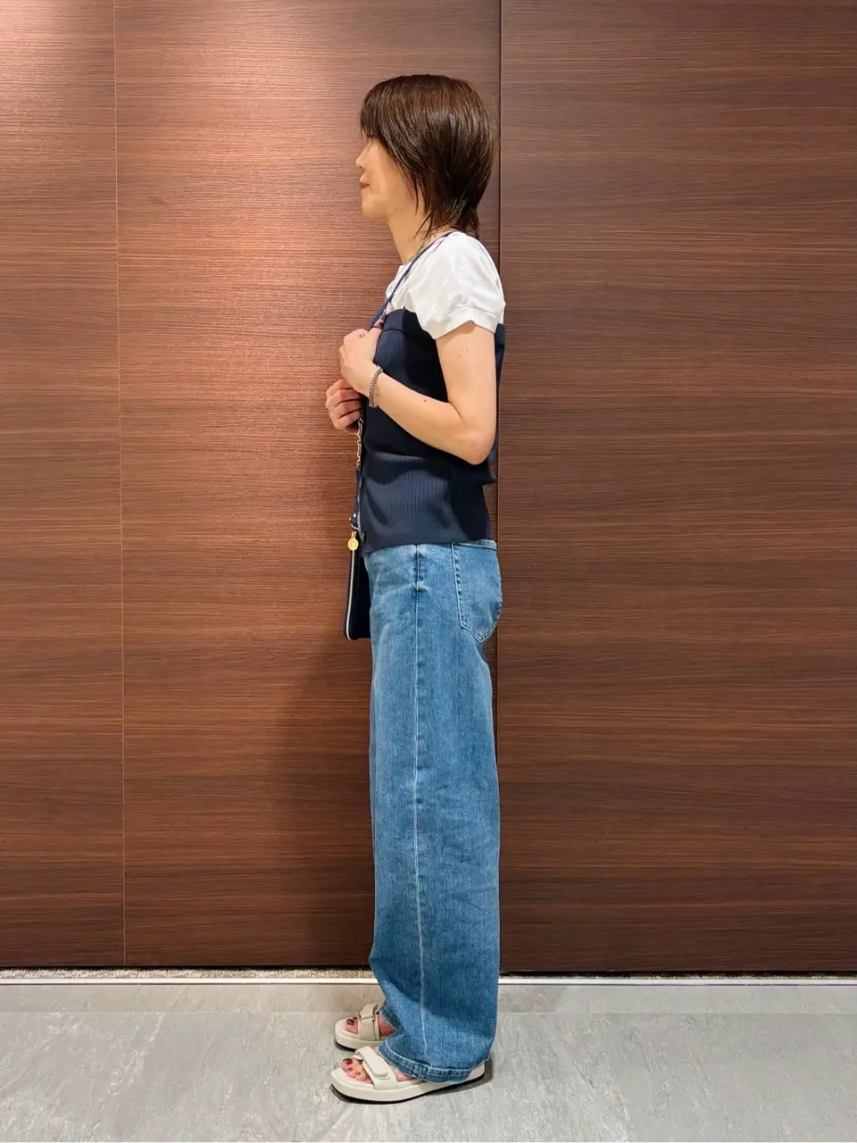 23区 スタッフ  コーディネート画像