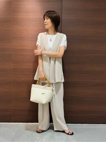 23区 スタッフ  コーディネート画像