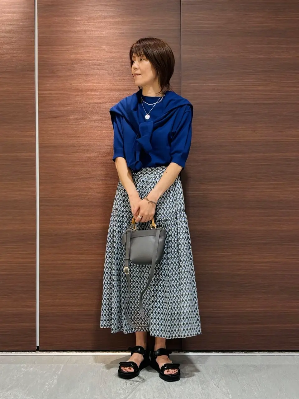 23区 スタッフ  コーディネート画像