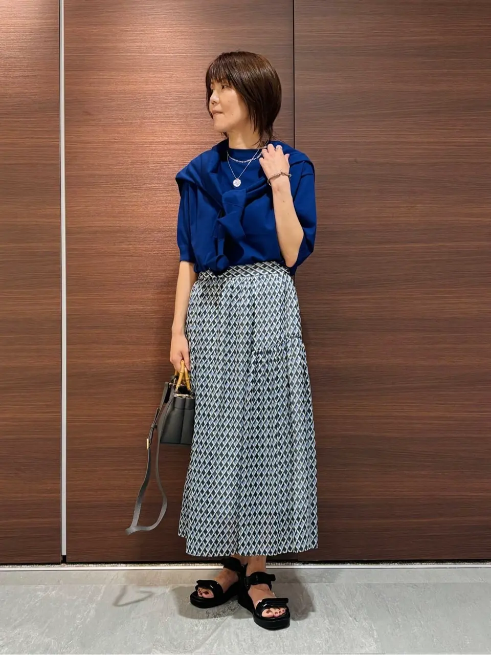 23区 スタッフ  コーディネート画像