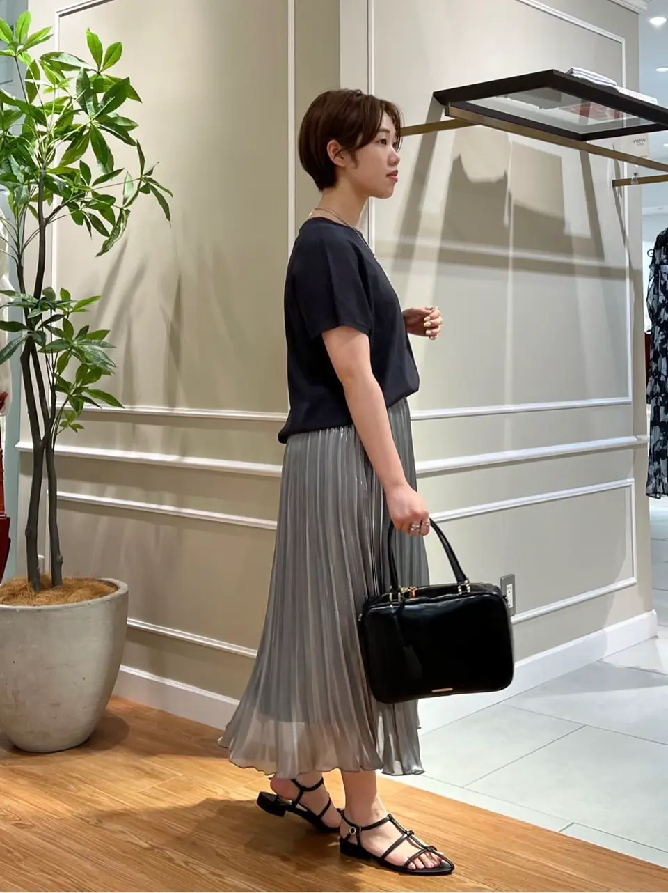 23区 伊藤 コーディネート画像