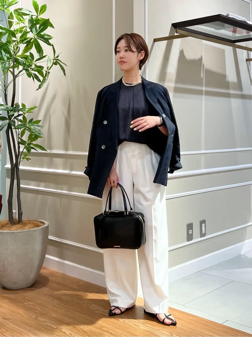 23区 伊藤 コーディネート画像