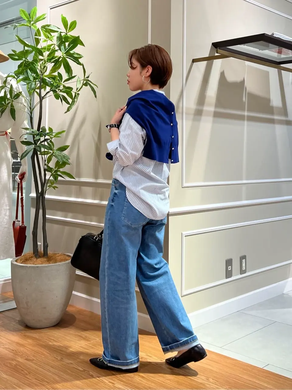 23区 伊藤 コーディネート画像