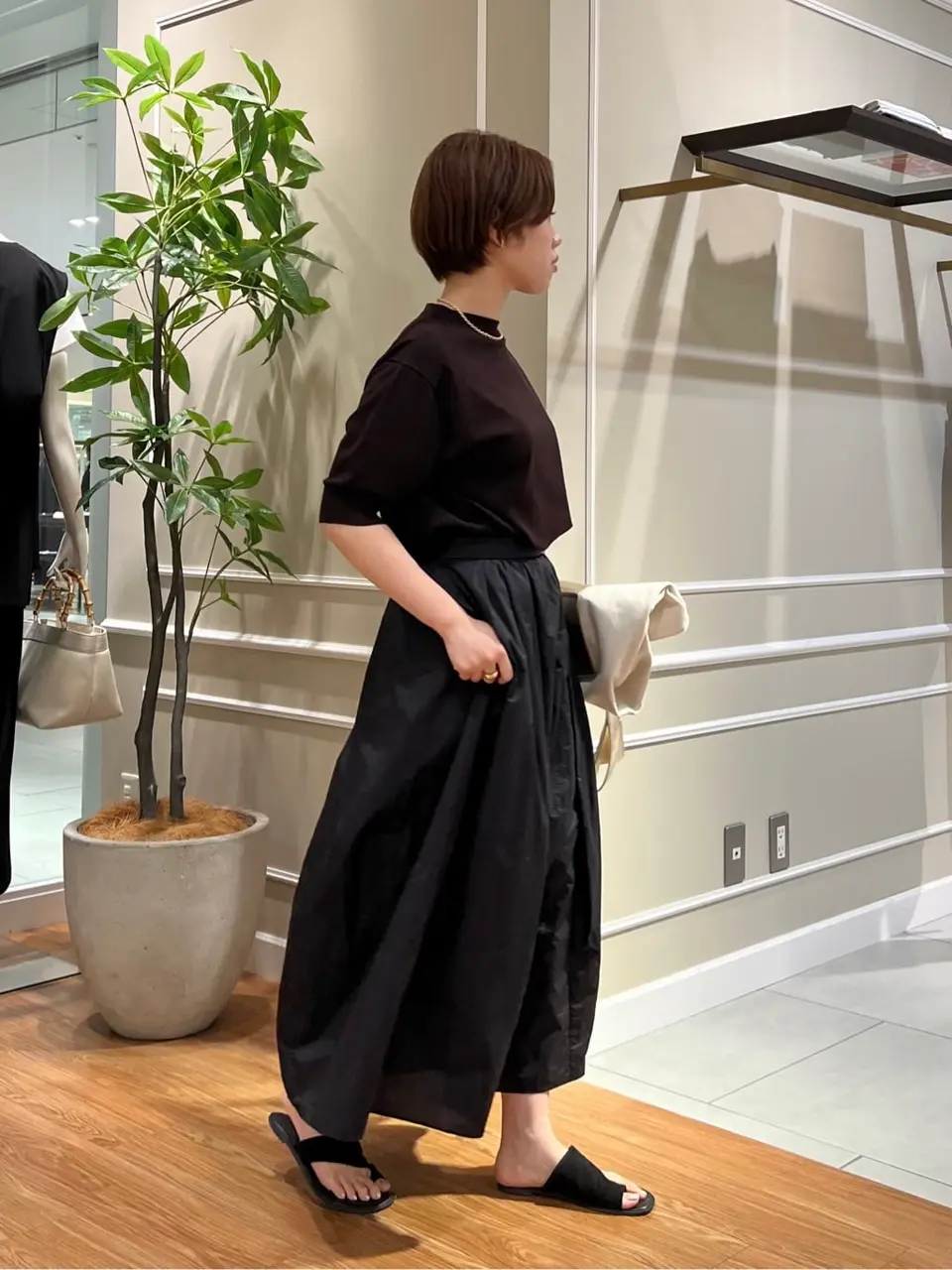 23区 伊藤 コーディネート画像