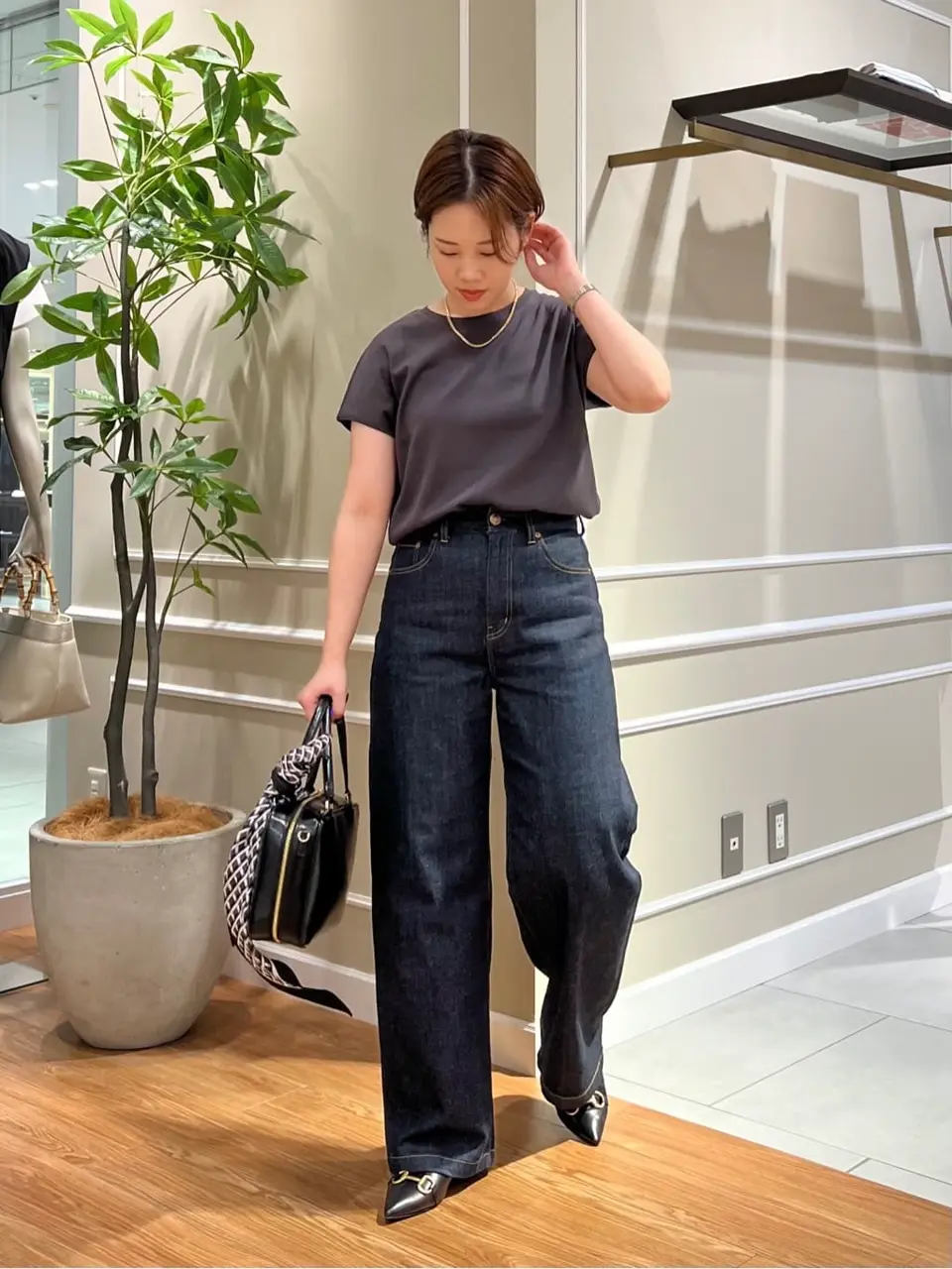 23区 伊藤 コーディネート画像