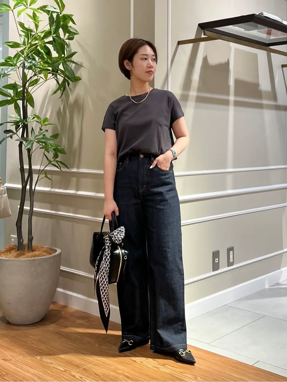 23区 伊藤 コーディネート画像