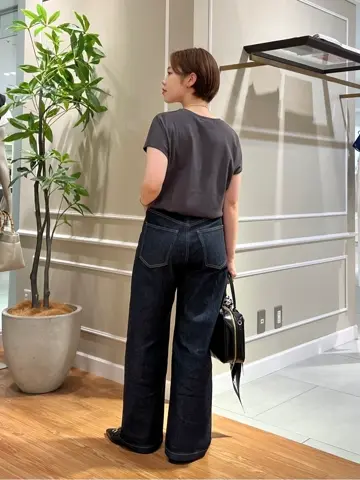 23区 伊藤 コーディネート画像