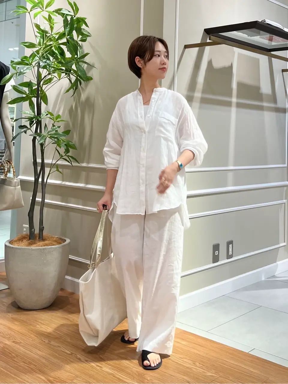 23区 伊藤 コーディネート画像