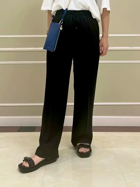 23区 助川 コーディネート画像