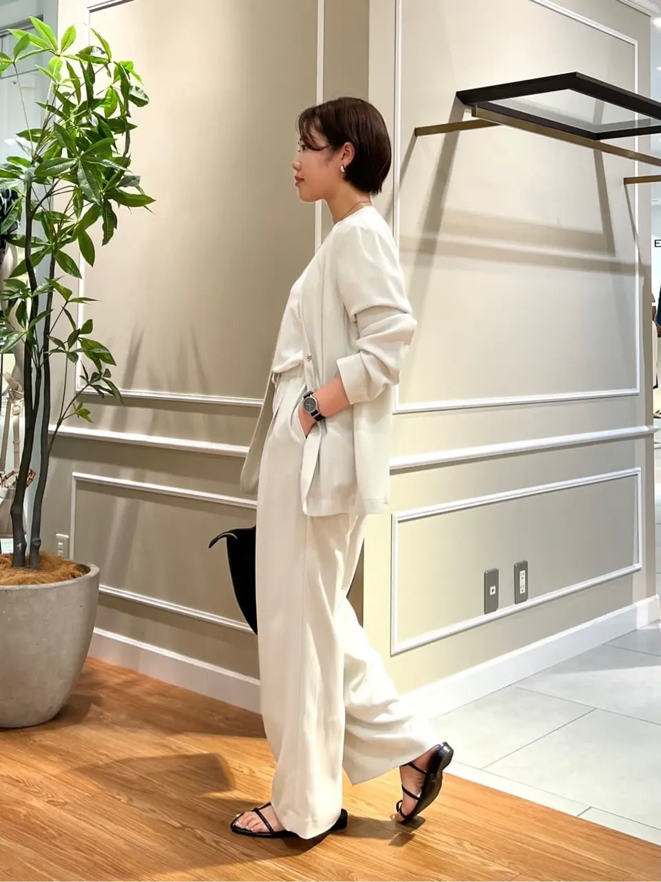 23区 伊藤 コーディネート画像