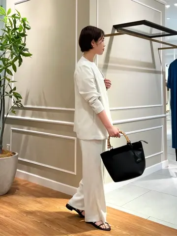 23区 伊藤 コーディネート画像