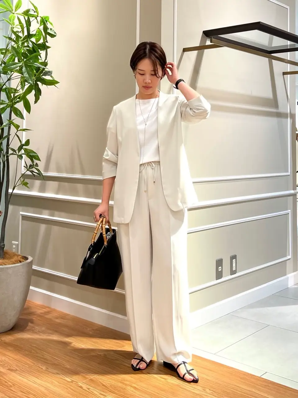 23区 伊藤 コーディネート画像