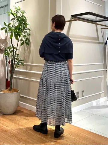 23区 伊藤 コーディネート画像