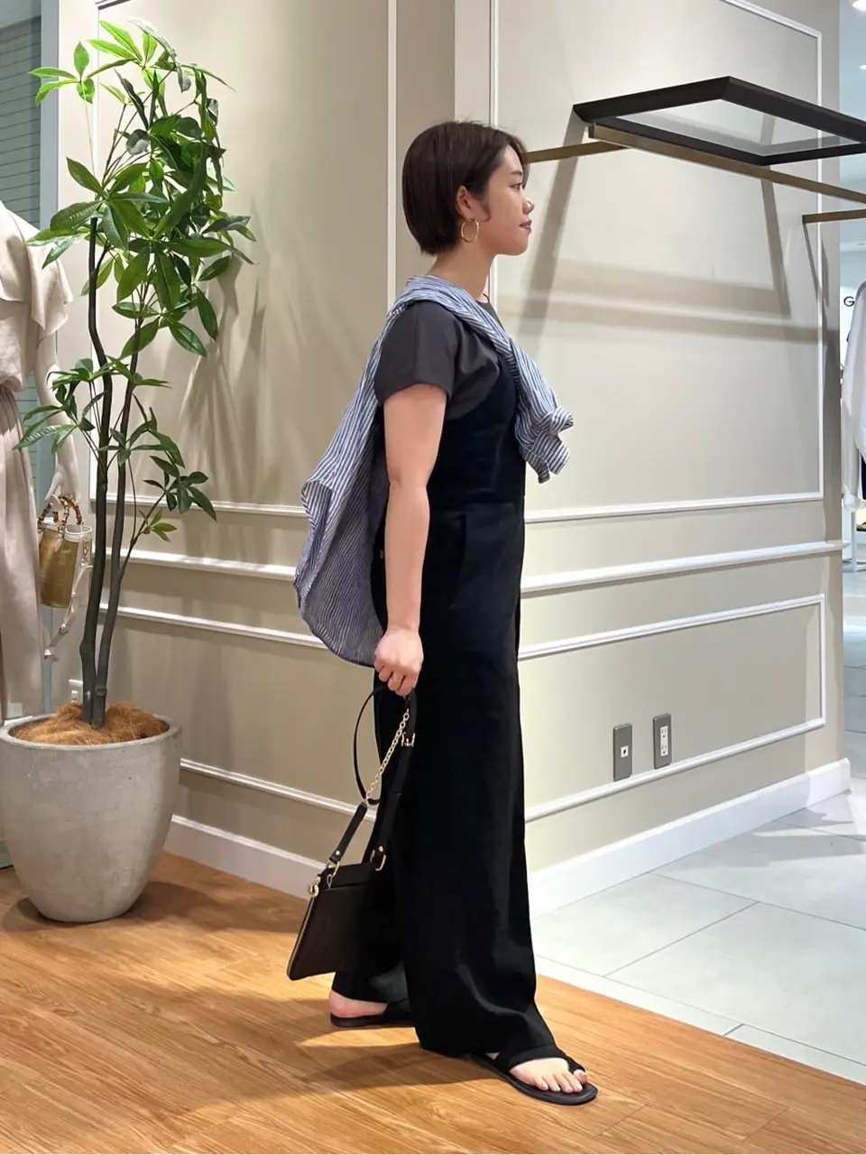 23区 伊藤 コーディネート画像