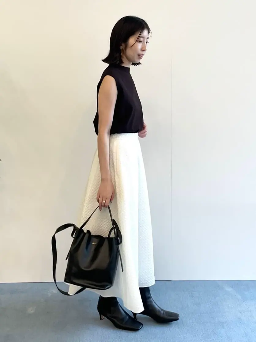 23区 板垣 コーディネート画像