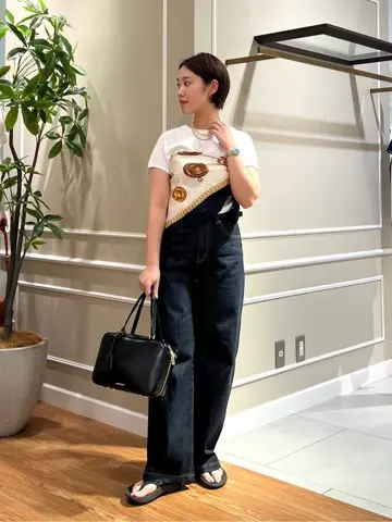 23区 伊藤 コーディネート画像