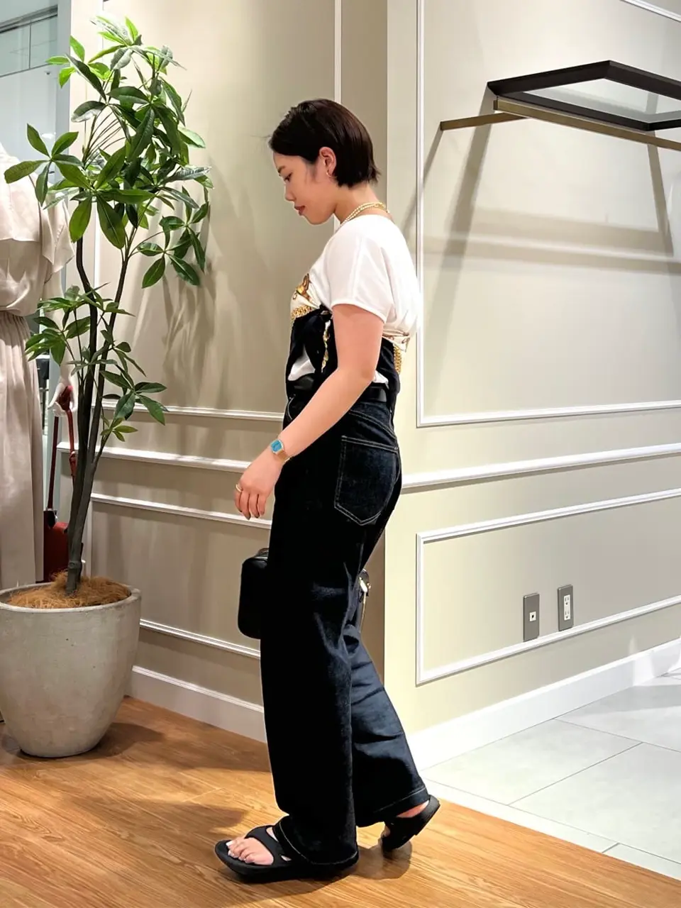 23区 伊藤 コーディネート画像