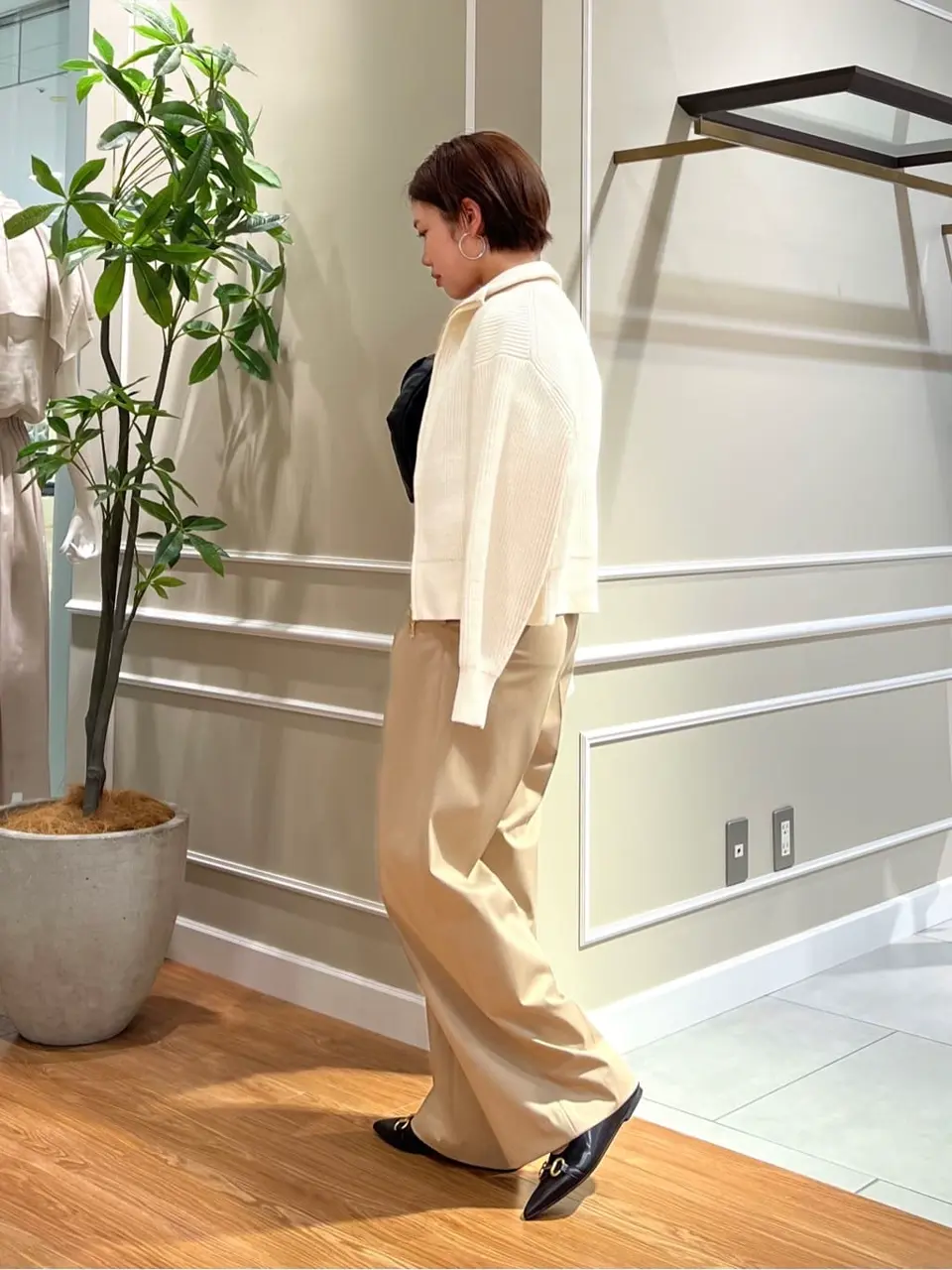 23区 伊藤 コーディネート画像