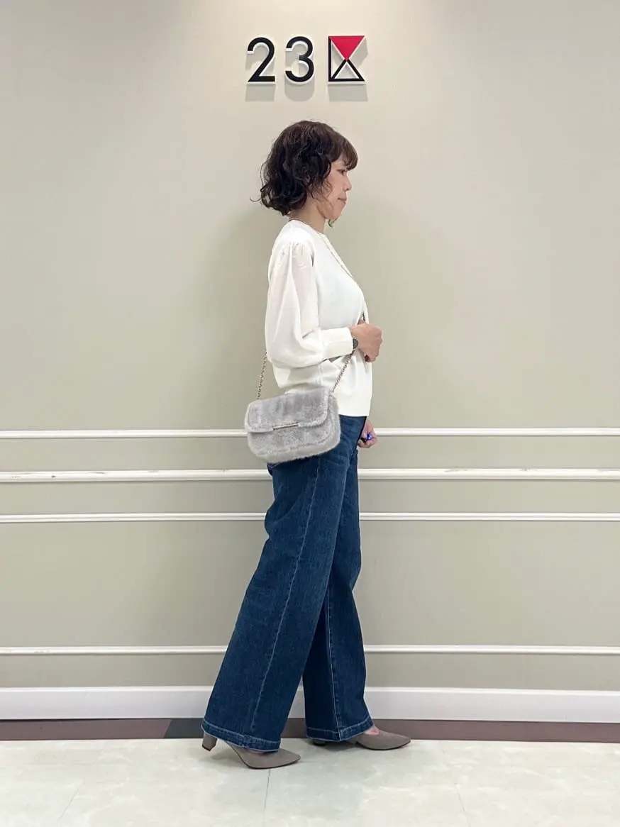 23区 助川 コーディネート画像