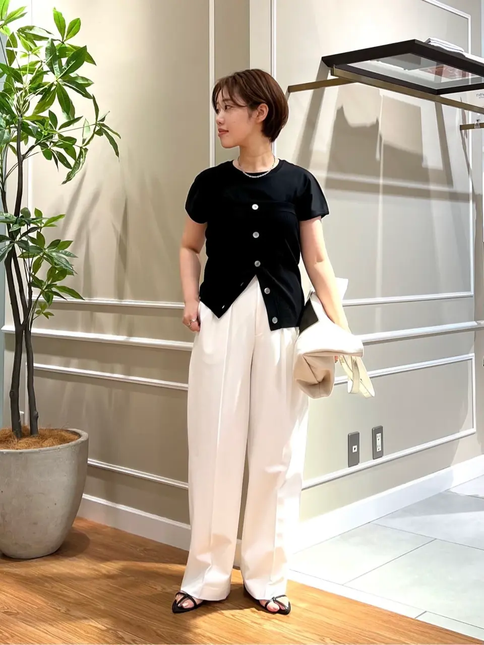 23区 伊藤 コーディネート画像