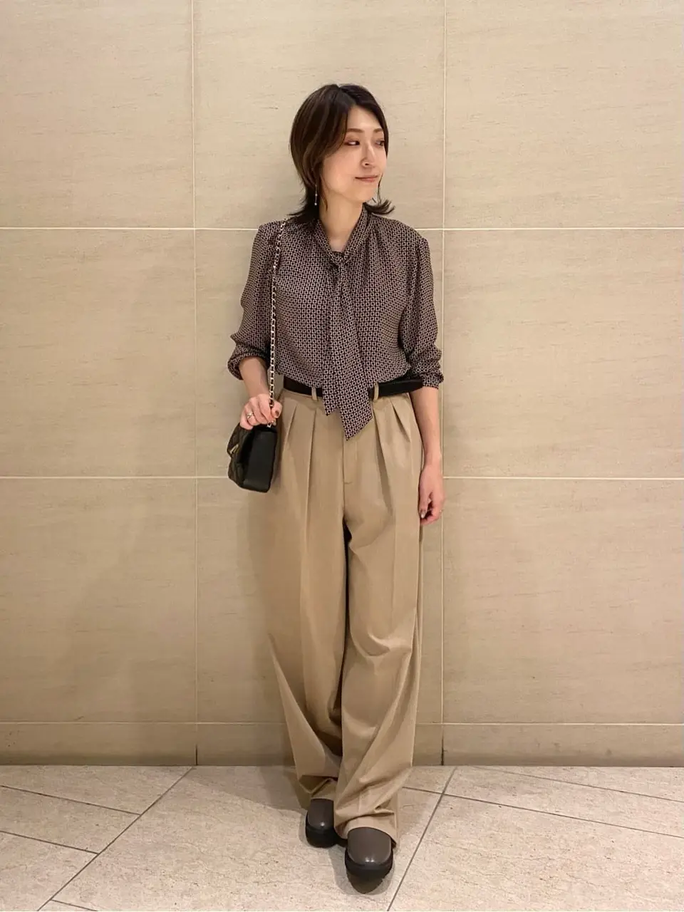  スタッフy コーディネート画像