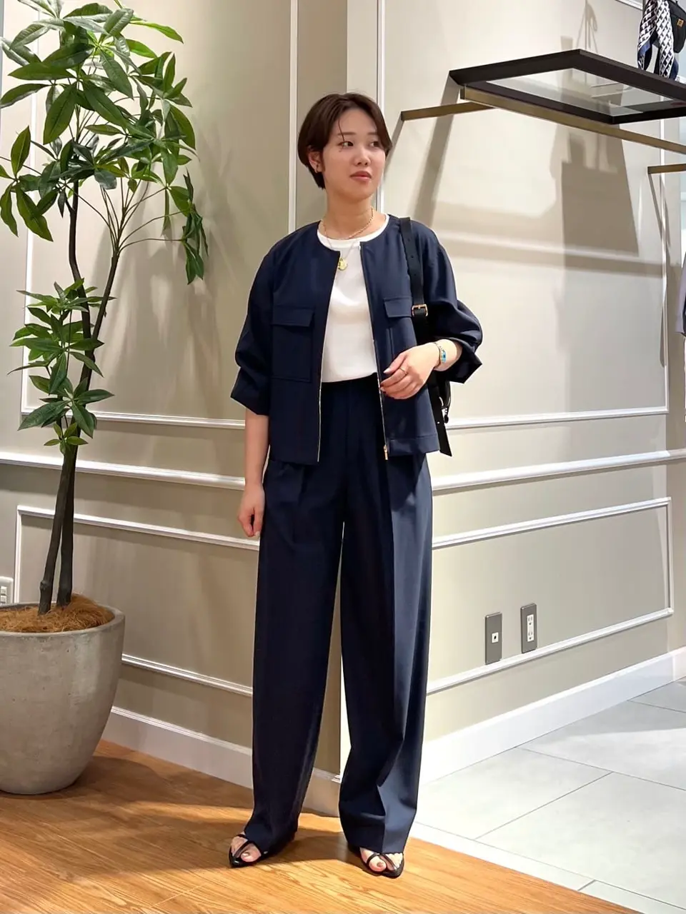 23区 伊藤 コーディネート画像