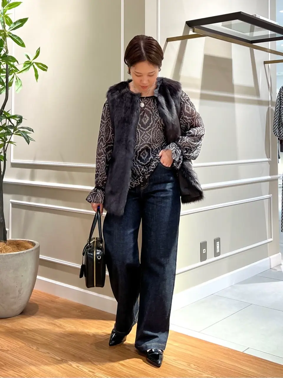 23区 伊藤 コーディネート画像