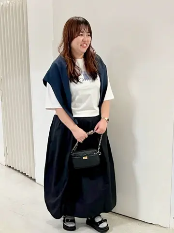 23区 yama コーディネート画像