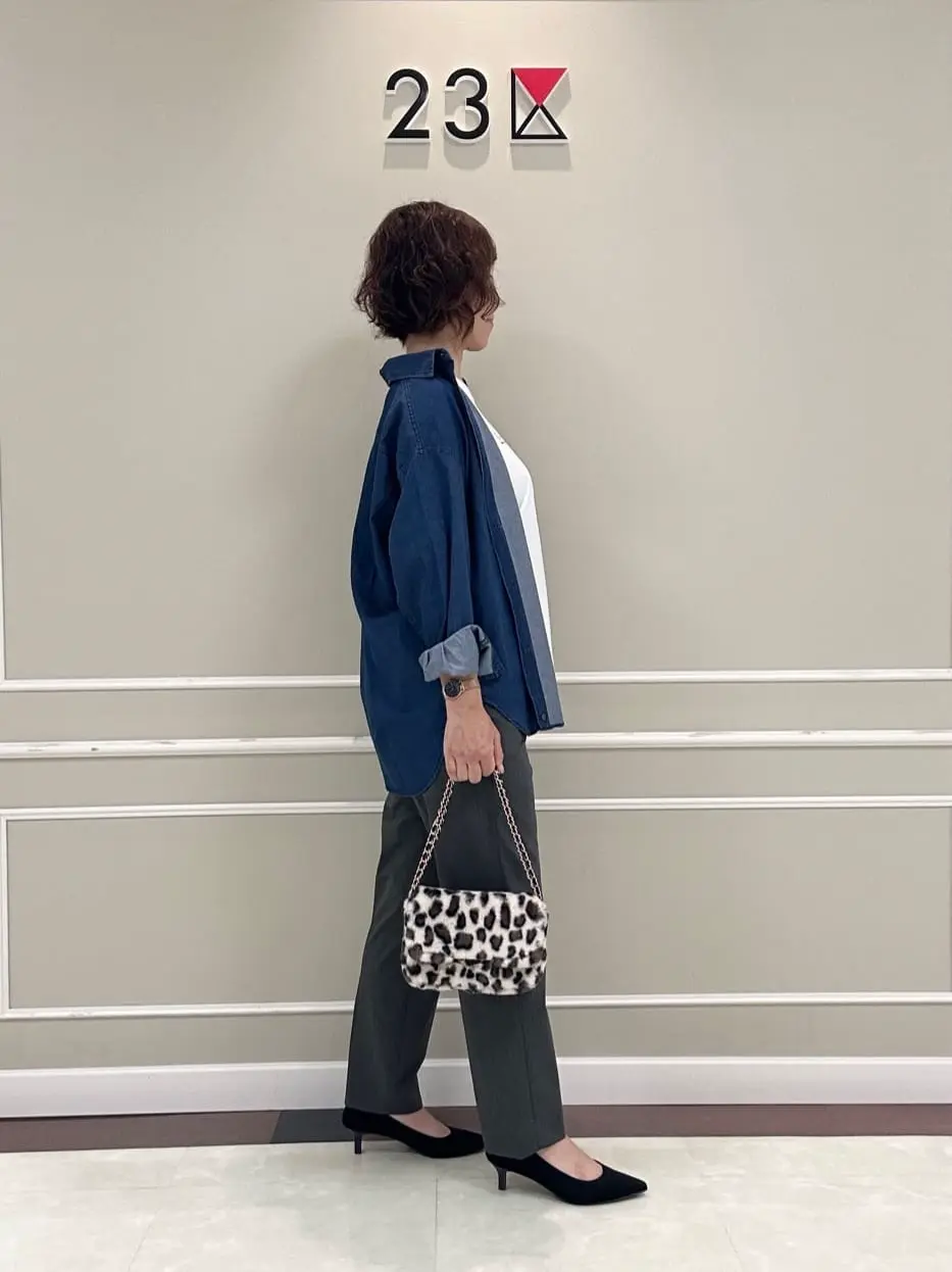 23区 助川 コーディネート画像