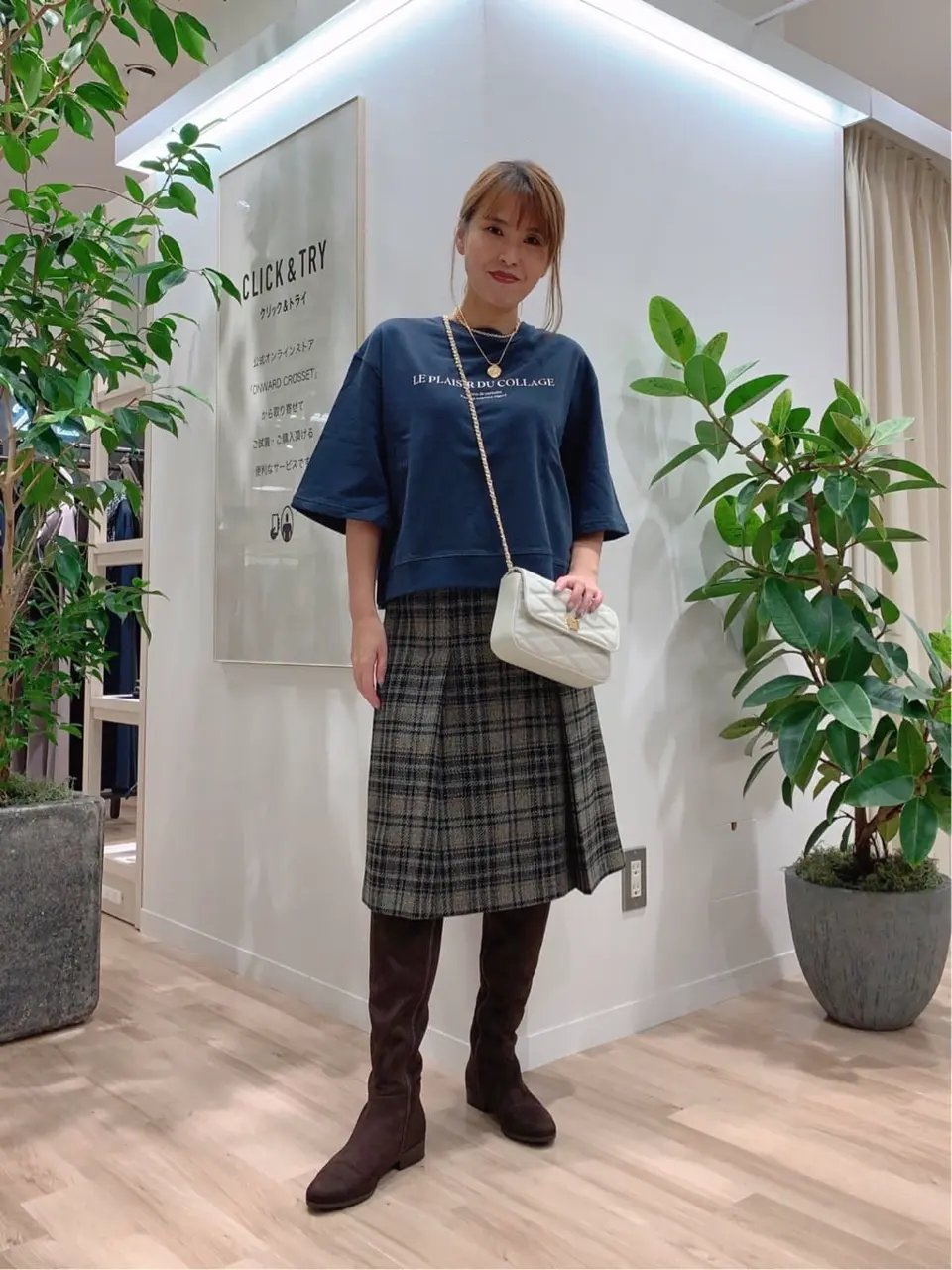 23区 犬塚 コーディネート画像