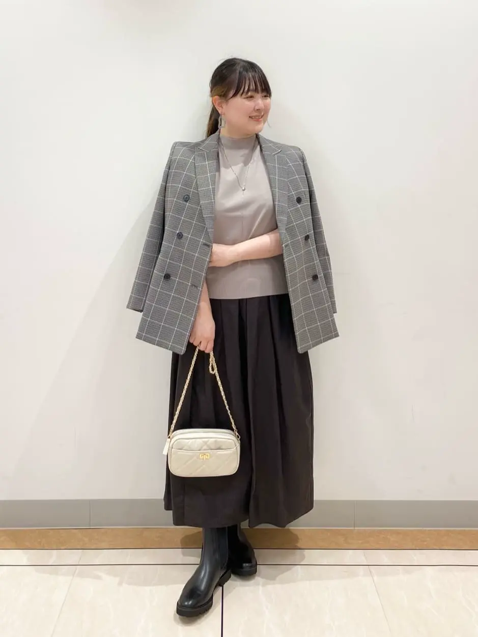 23区 藤原 コーディネート画像