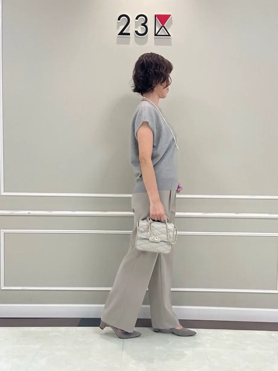 23区 助川 コーディネート画像