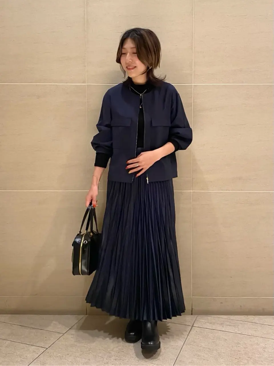  スタッフy コーディネート画像