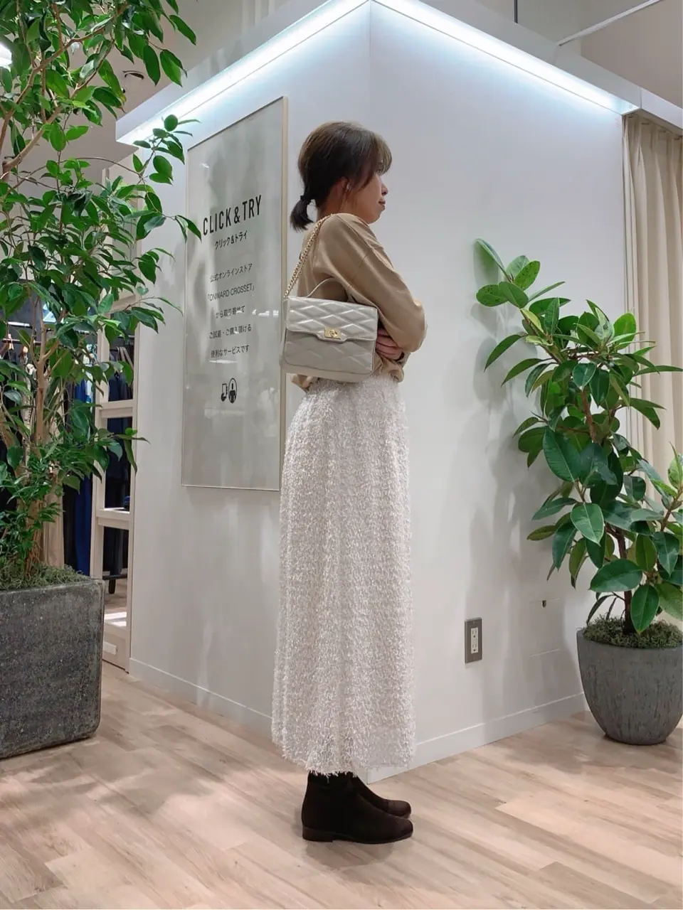 23区 犬塚 コーディネート画像