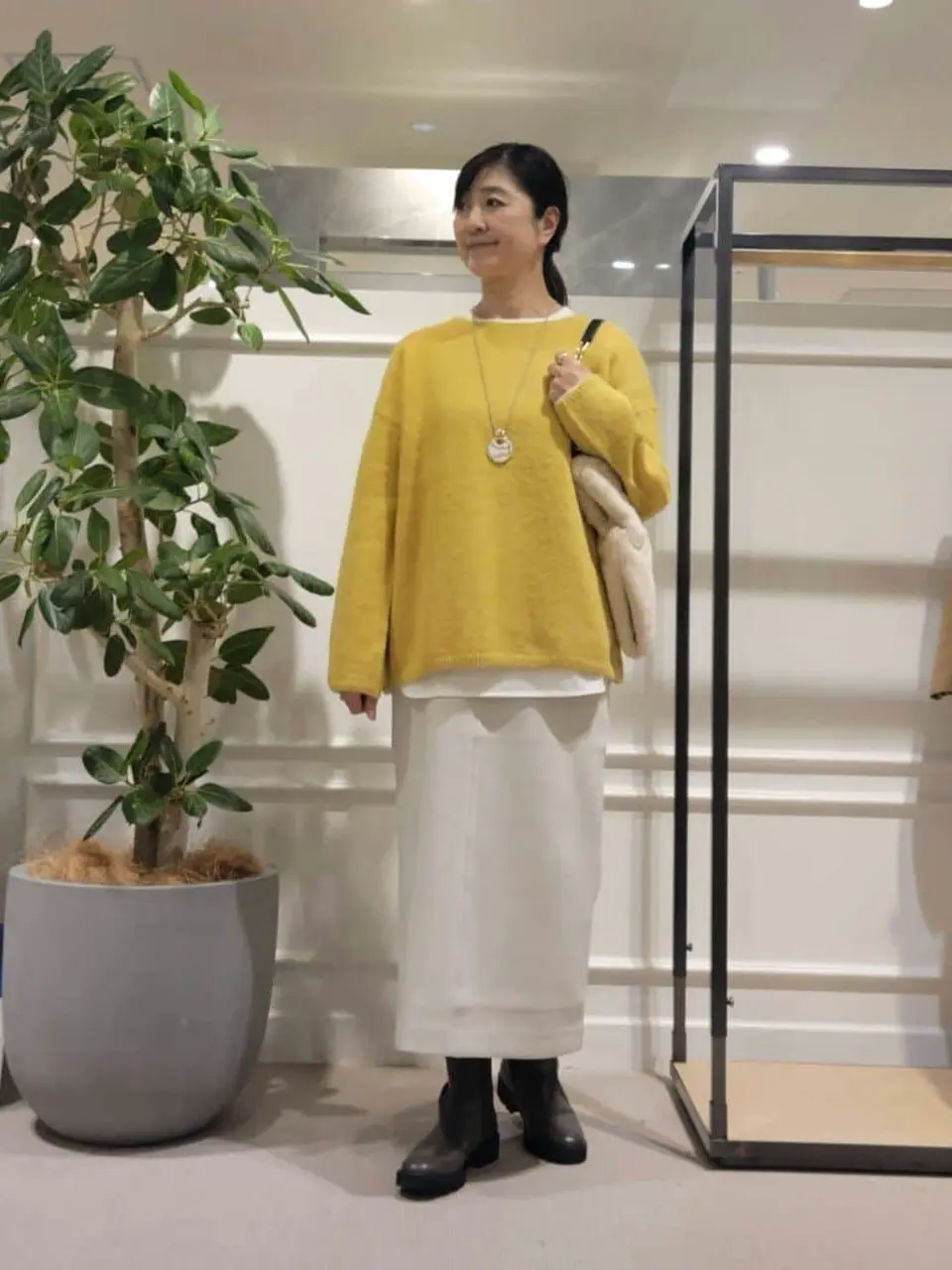  新保 コーディネート画像