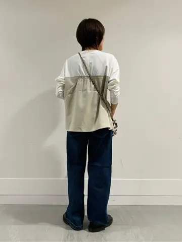 23区 スタッフ  コーディネート画像